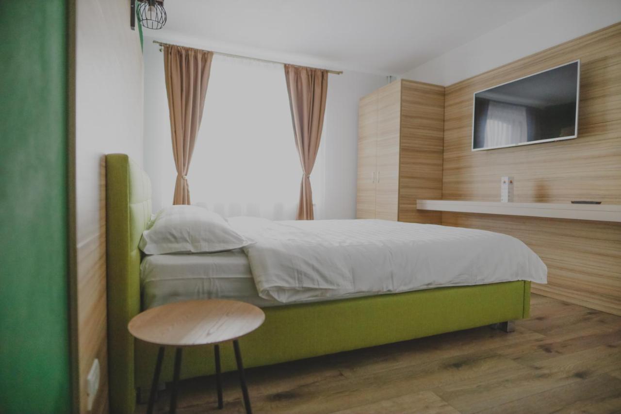 Altitude Guest House Rânca Extérieur photo